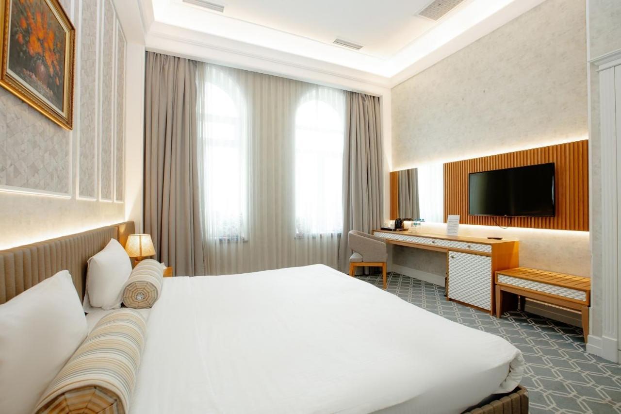 Promenade Hotel Baku Luaran gambar Deluxe Room