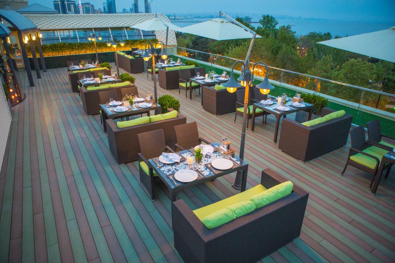 Promenade Hotel Baku Luaran gambar The Deck